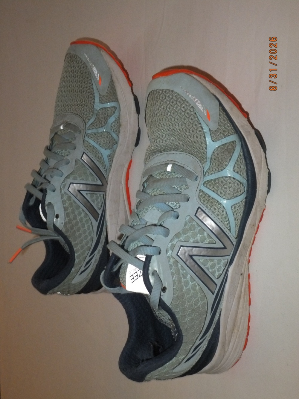 New Balance Women’s Light Blue Mesh Athletic Shoes 7.5